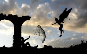 angel-and-human-soul-silhouettes-wallpaper-1024x640